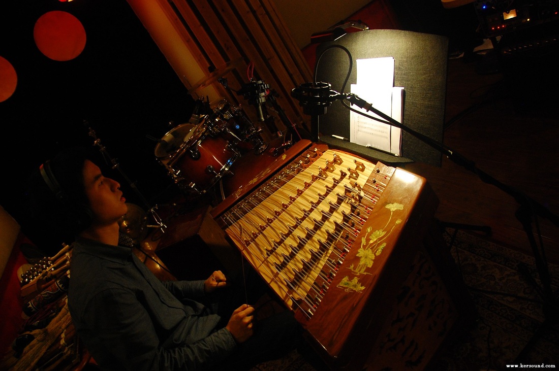 Ker-Sound-Studios-Shanghai-China-YangQing-recording-Santur-Dulcimer